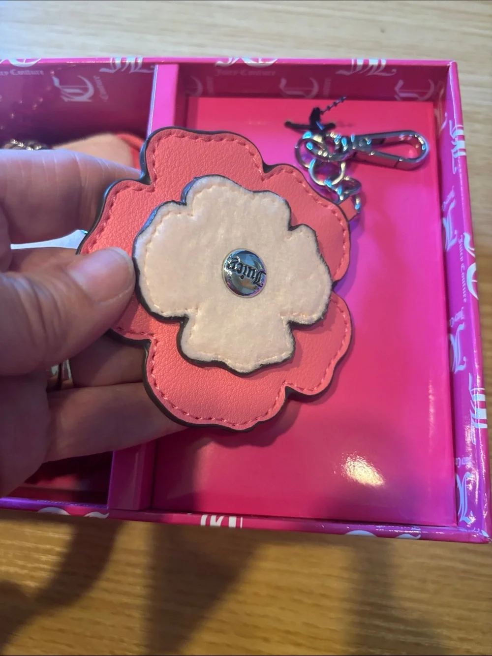 Juicy couture wristlet and cute mirror